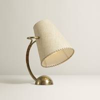 Lampe de table en fer de style moderne du milieu du siècle, avec abat-jour en tissu beige, base ronde, design durable fait à la main, pour salon, éclairage intérieur