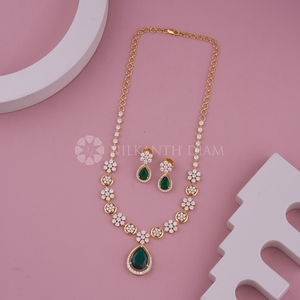 Ensemble de collier élégant avec diamants ronds de laboratoire, bijoux fins pour femmes, provenant d'un fournisseur indien. - Product Image 6