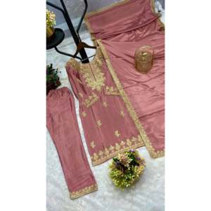Conjunto de traje con borde de encaje y secuencia de bordado elegante para mujer con diseño floral único - Product Image 3