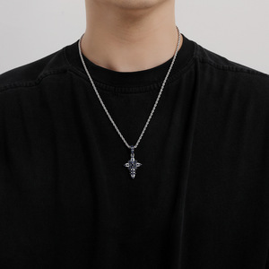 Collier pendentif croix XH avec zircon coloré, chaîne en corde, bijoux unisexe hip-hop pour les fêtes - Product Image 6