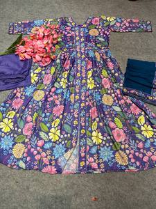 Salwar Kameez Azul Cielo, Traje de Fiesta Hecho de Tela Maslin con Borde de Encaje, Secado Rápido, Estilo Moderno - Product Image 6