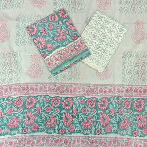 Ensemble pyjama Kurti Sarong en coton blanc turquoise à fleurs |   Tissu imprimé à la main de haute qualité avec bordure Butti rose, un chef-d'œuvre artisanal - Product Image 1