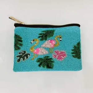Monedero de Lujo GRL PWR con Cuentas Turquesas, Forma Cuadrada, Cuentas Doradas y Blancas, Bordado a Mano, Cierre de Cremallera, Unisex, Rectangular - Product Image 5
