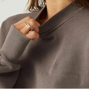 Sudadera de Felpa de Algodón 100% de Primera Calidad para Mujer, Corte Regular, Hombros Caídos, Estilo Holgado, con Logotipo Frontal para Invierno - Product Image 3