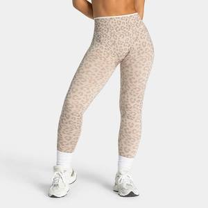Leggings de yoga taille haute pour femmes, imprimé léopard, longueur intégrale, respirants, en spandex et polyester, taille élastique, sans coutures - Product Image 5