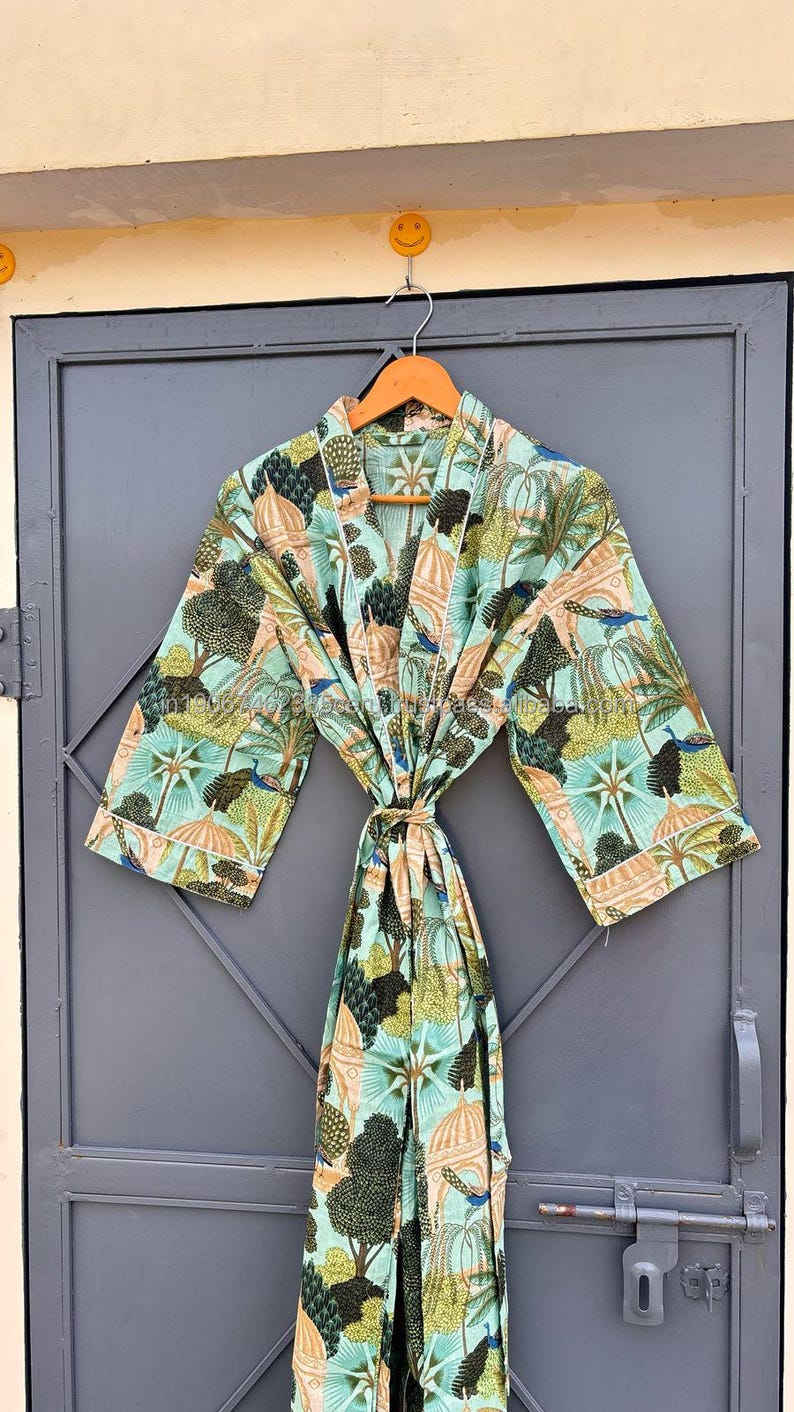 เช่นเดียวกับภาพ