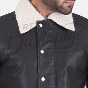 Chaqueta de Cuero Genuino Negra para Hombre con Cuello de Piel Sherpa Blanca, Chaqueta de Cuero Estilo Biker Casual, Ajustada y Cálida para Invierno - Product Image 2