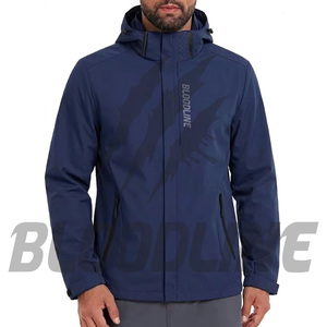 Chaqueta Softshell Impermeable de Manga Larga para Hombre BLOODLINE, Ropa Deportiva para Exteriores, Abrigo de Invierno con Logotipo Estampado en la Parte Delantera - Product Image 2