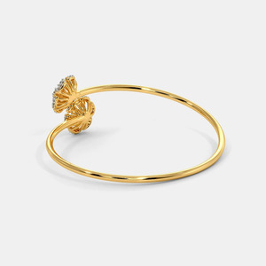Brazalete Abierto de Oro con Roseta Floral y Diamantes - Product Image 1