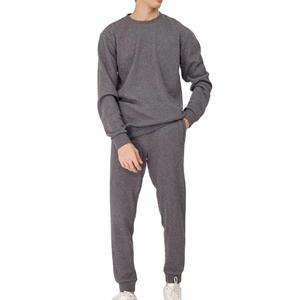 Men's Winter Running Sports Tracksuit New Design Wholesale Mens Sportswear Blank Sweatsuit - Product Image 1