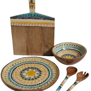 Ustensiles de cuisine en bois, planche à découper avec cuillères et bols, ensemble d'accessoires 5 pièces, légers, compatibles lave-vaisselle, en provenance d'Inde - Product Image 1