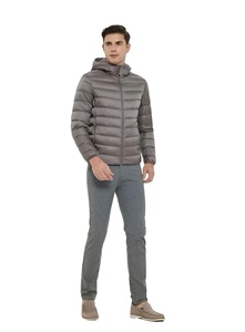 Chaqueta Acolchada con Capucha para Hombre, Ropa Casual de Invierno, Color Sólido, Corte Ajustado, Relleno de Poliéster, Cierre de Cremallera Resistente al Viento - Product Image 3