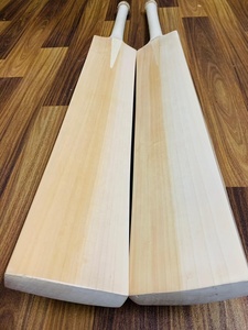 Bate de Críquet de Nivel Club - Madera de Alta Calidad Color Beige - Product Image 2