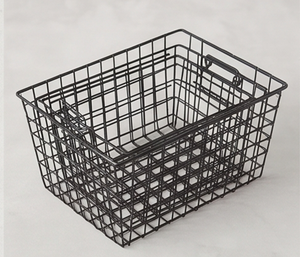 Panier de rangement rectangulaire en fil métallique premium avec poignées, noir thermolaqué, simple, polyvalent, pour organisation et rangement - Product Image 5