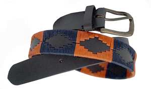 Ceinture de polo argentine faite à la main en cuir véritable pleine fleur de vache argentine de qualité supérieure, marron, avec broderie bleue, beige et rouge - Product Image 2