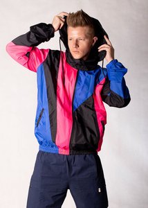 Ensemble de survêtement personnalisé en polyester et nylon imperméable avec fermeture éclair, veste de sport décontractée, short de course, coupe-vent à séchage rapide - Product Image 6