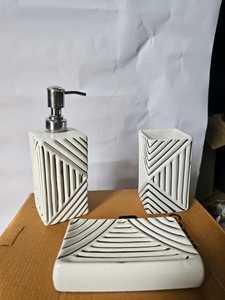 Multipurpose 500ml Ceramic <b>Dispenser</b> for Lotion <b>Shampoo</b> Sanitizer Refillable Pump Bottle for Bathroom and Kitchen Use - Product Image 6