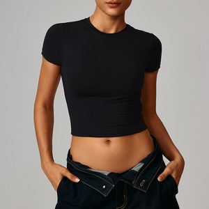 OEM Customized Logo Embroidery <b>Crop</b> <b>Top</b> Short Sleeve Slim Fit Casual GYM Navel Exposure Spring Polyester Fashion Women T Shirt - Product Image 3