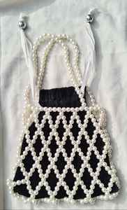 Nuevo Bolso de Mano Bordado con Cuentas, Clutch Artesanal con Diseño Intrincado y Motivo Floral, Bolsos de Mujer - Product Image 6