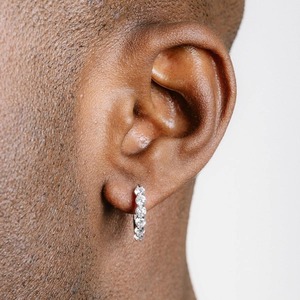 Pendientes de Aro de Diamantes de Corte Redondo de Lujo para Hombre y Mujer, Tono Plateado, Pequeños, Estilo Hip Hop - Product Image 1