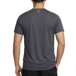Ensemble de vêtements de sport écologiques à séchage rapide, 2 pièces, polyester, respirant, pour la course à pied et la gym, impression personnalisée - Product Image 2