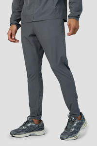 Conjunto Deportivo de Dos Piezas para Hombre, Chaqueta Cortavientos y Pantalones Cortos, Estilo Urbano, Otoño, Secado Rápido, Nailon, Personalizado por el Fabricante - Product Image 3