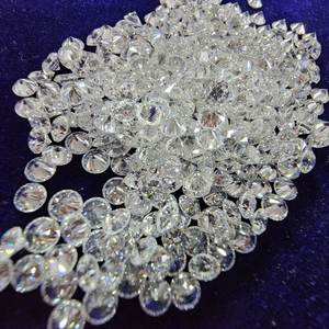 Diamantes Sintéticos Redondos Brillantes HPHT de 0.40ct a 0.43ct, Pulidos, Color F, VVS VS, para Joyería - Product Image 1