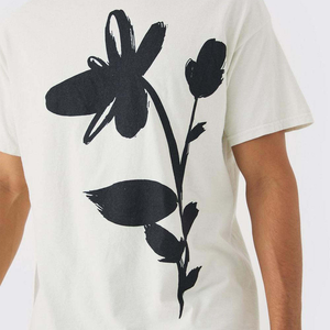 T-shirt à manches courtes pour homme avec logo personnalisé, en jersey de coton, col rond, coupe classique, impression sur le devant, design de lettres blanches, impression à l'écran - Product Image 6