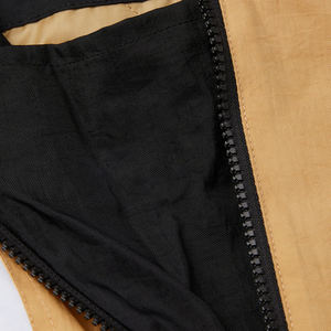 Chaqueta Cortavientos con Capucha para Hombre al por Mayor – Abrigo Deportivo Bicolor para Exteriores - Product Image 5