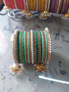 Bracelets en métal tendance pour femmes, élégants et empilables, accessoires de poignet pour dames, bijoux à porter au quotidien et pour les fêtes - Product Image 3