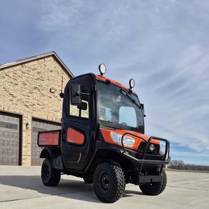 Véhicule utilitaire agricole tout-terrain Kubota RTV-X1100C robuste 4x4, tracteur à roues côte à côte puissant avec moteur, pompe et engrenages en excellent état - Product Image 3