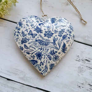 Nueva Llegada Shabby Chic Flor Azul Colgante Corazón Decoración Shabby Chic Esmaltado Árbol de Navidad Soporte Accesorios Precio Bajo - Product Image 5