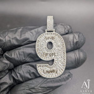 Colgante Hip Hop de Plata 925 con Moissanita VVS Número 9, Chapado en Oro y Rodio, con Letra Microincrustada, Joyería de Regalo - Product Image 1