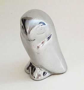 Elegant Metal <b>Paperweight</b> For Professional Desk Setup And Premium Corporate Stationery Gift Packaging - Product Image 5