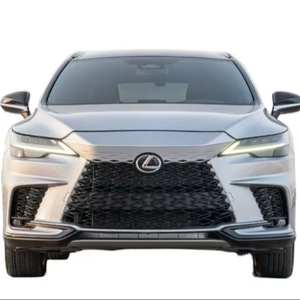 2023 Usado para Camioneta, Volante a la Izquierda, Transmisión Automática, Motor de Gasolina 4L, Interior de Cuero Oscuro, R20 Euro VI - Product Image 1