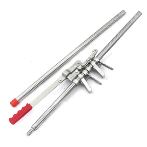 Extractor de terneros ajustable de alta resistencia, instrumento quirúrgico veterinario para el parto seguro de ovejas, cabras y ganado. - Product Image 1