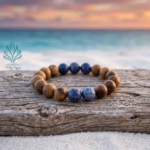 Bracelet unisexe en bois d'agar, best-seller, AL-SX-0035-10, avec 5 perles de corail bleu et 14 perles de bois d'agar naturel, fabriqué à la main au Vietnam - Product Image 3