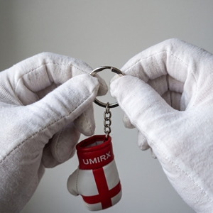 England Flag Mini <b>Boxing</b> Glove Keychain St George Cross English Pride PU Leather Lace-Up Key Ring Souvenir <b>Gift</b> Custom Logo - Product Image 3
