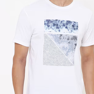 เสื้อยืดผู้ชายแขนสั้นทรงโอเวอร์ไซส์ พิมพ์โลโก้คุณภาพพรีเมียมแบบกำหนดเอง ผลิตจากผ้าโพลีเอสเตอร์ผสมคอตตอน บริการ OEM - Product Image 5