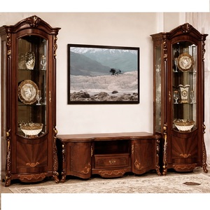 Mueble de TV moderno europeo Curio lateral lujoso pulido de nogal tallado a mano Classynut polaco tallado a mano con clase - Product Image 1