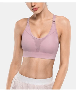 Soutien-gorge de sport dos nu pour femme, haute qualité, maintien élevé, logo frontal, coton et polyester, sans manches, couleur personnalisée, fabriqué au Pakistan - Product Image 4