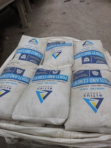 Vente en gros Emballage personnalisé Sac de 50kg 40kg 20kg 25kg Matériaux de construction de bâtiments Ciment à durcissement rapide de couleur grise - Product Image 3