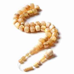 Tasbih Islámico de Resina Ecológica con Grabado Personalizado de Ángel, Hecho a Mano, Redondo, Creativo, Art Zone CAZ-0850 para Regalos y Ramadán - Product Image 1