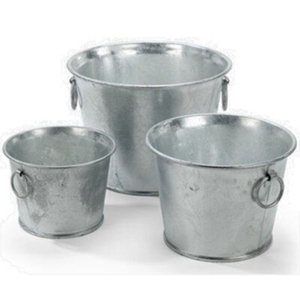 Bac à boissons ovale vintage en métal galvanisé de grande taille avec poignées, idéal pour le vin et le champagne, seau à glace à vendre - Product Image 1