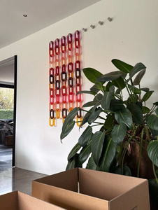 Escultura de Cadena de Resina Verde, Decoración de Pared, Hecha a Mano con Color y Tamaño Personalizables, Diseño de Interiores para el Hogar - Product Image 4