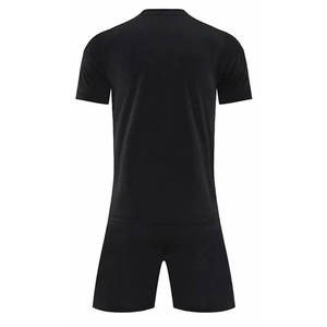 Uniforme de Fútbol Personalizado de la Mejor Calidad, Color Negro, 2 Piezas, Conjunto de Camiseta y Pantalones Cortos Deportivos Transpirables, en Venta - Product Image 2