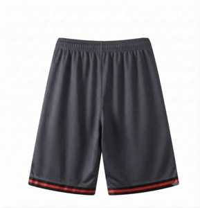 Shorts de basketball pour hommes en maille gris foncé, personnalisables, respirants, séchage rapide, 100 % polyester, taille élastique, poches latérales, OEM - Product Image 2