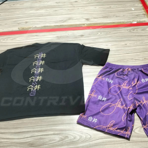 ชุดเซ็ตเสื้อยืดแขนสั้นและกางเกงขาสั้นผ้าฝ้ายพิมพ์ลายตัวอักษรสำหรับผู้ชายและผู้หญิง สไตล์ลำลอง เหมาะสำหรับฤดูร้อน - Product Image 1