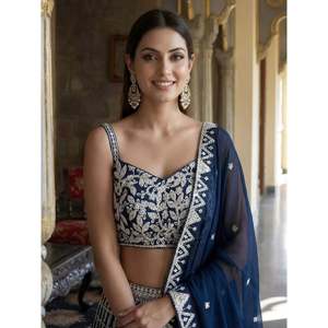 Magnifique Lehenga Choli de réception en Georgette brodé de sequins bleus pour femmes - Product Image 3