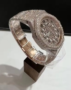 Montre de luxe pour femme en moissanite glacée, boîtier polygonal, mouvement à quartz analogique, verre saphir, bracelet ajouré en acier inoxydable tendance - Product Image 5